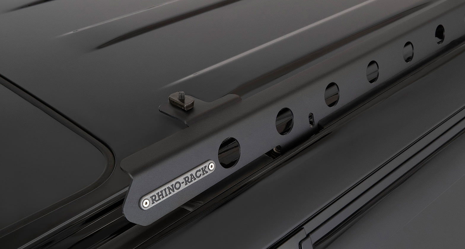 Rhino-Rack RT4B1 Backbone Mounting System – Toyota 4Runner 2010–2024